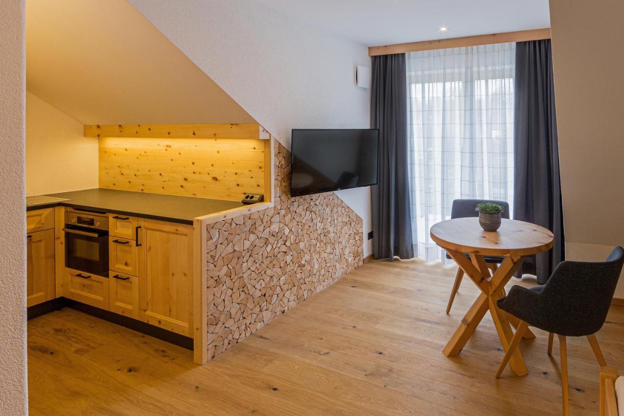 Gaestehaus Sonnenwirth ไฮล์บรอนน์ ภายนอก รูปภาพ