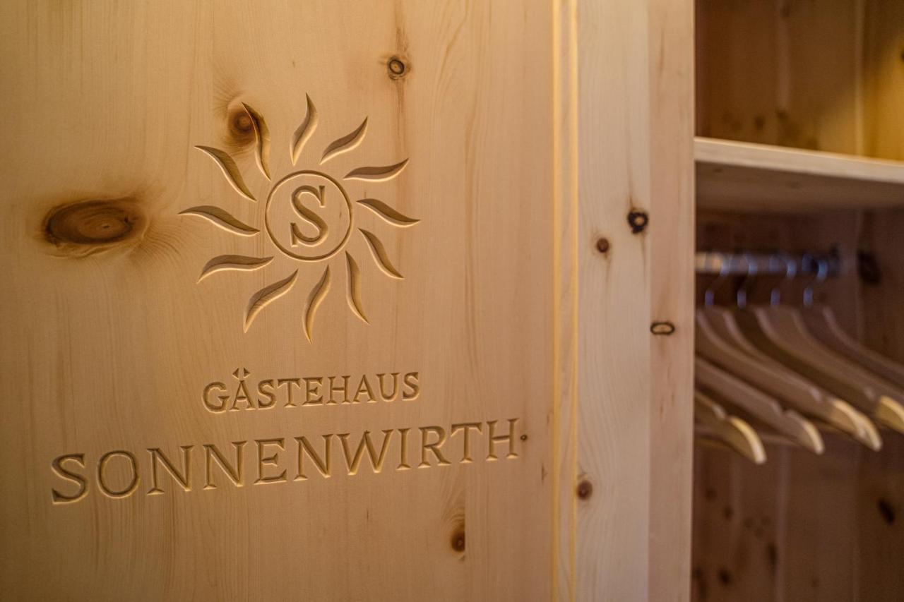 Gaestehaus Sonnenwirth ไฮล์บรอนน์ ภายนอก รูปภาพ